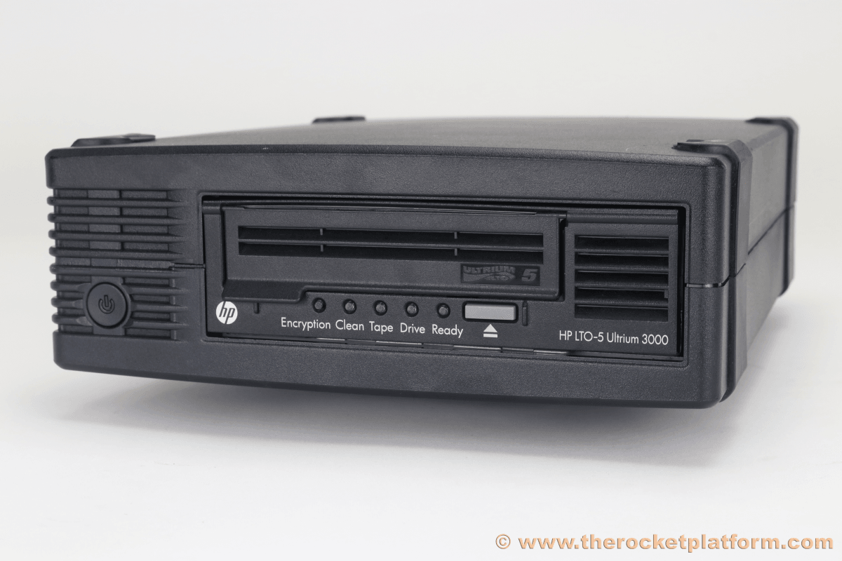  HPE LTO5 Ultrium 3000 SAS Ext Tape Drive — Synapses Maroc